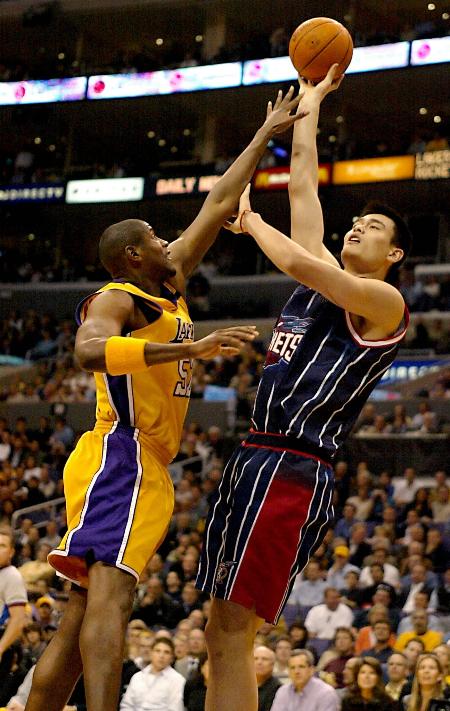 18岁“杜锋接班人”惊艳表现，广东男篮迎来新‘锋线大脑’