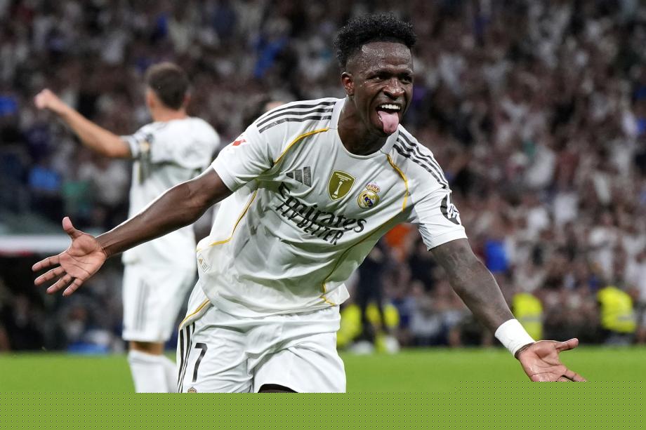 斯卢茨基：这是于汉超生涯最后一场比赛，明年加入申花教练组